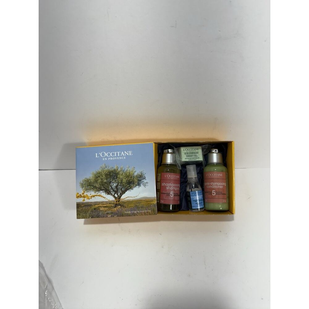 L'OCCITANE 5 OILS 4 Pc Bath‎ Set Shampoo Conditioner Pillow Mist Sucre Gift Box